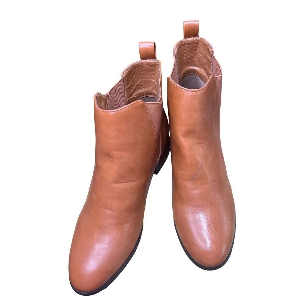 MATT & NAT Women’s Joliette Vegan Chelsea Boots NWOB Size 40